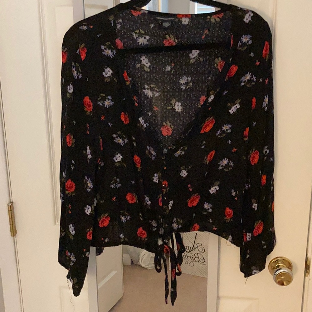 American Eagle Floral and Black Button/Tie Blouse